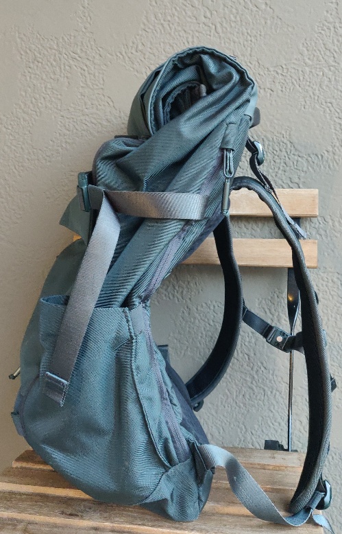 Green Timbuk2 Clark Commuter Backpack side profile
